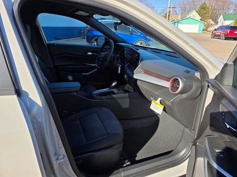 New 2026 Chevrolet Trax RS w/ Driver Confidence Package FWD image 11