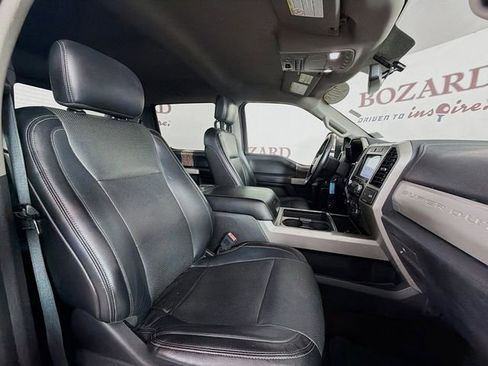 Used 2018 Ford F350 Lariat w/ FX4 Off-Road Package AWD/4WD image 32