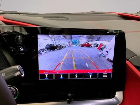 Used 2023 Chevrolet Corvette Stingray Preferred Cpe RWD image 21