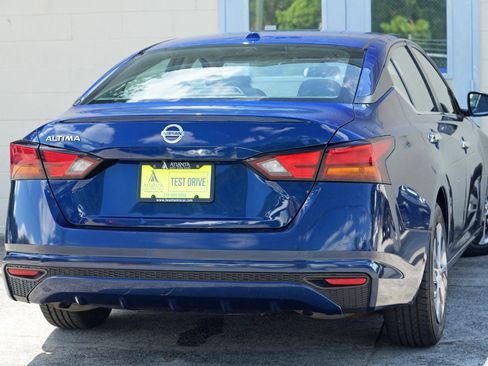 Used 2020 Nissan Altima 2.5 S FWD image 4