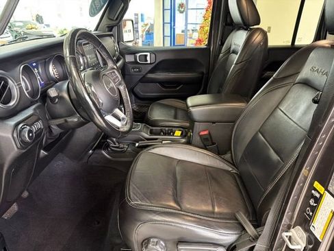 Used 2020 Jeep Wrangler Unlimited Sahara image 10