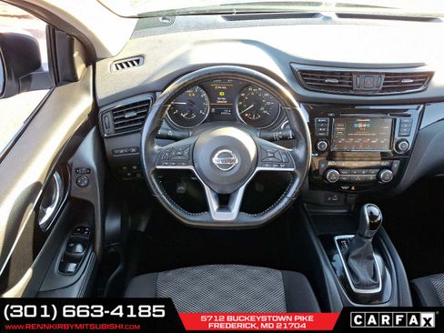 Used 2020 Nissan Rogue Sport SV w/ All-Weather Package image 19