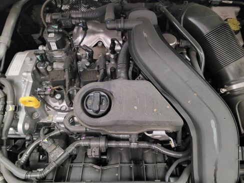 Used 2024 Volkswagen Taos S FWD image 30