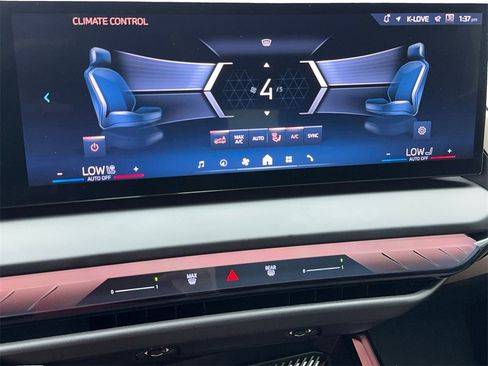 Used 2025 BMW X3 xDrive30i image 24