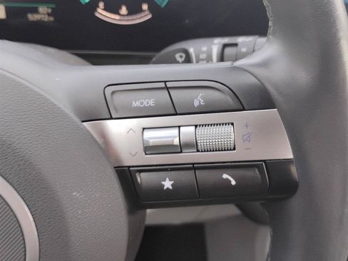 Used 2024 Hyundai Kona SEL AWD/4WD image 27
