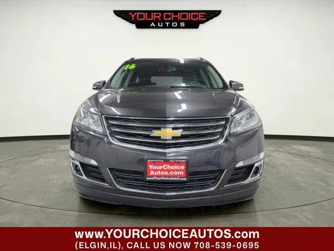 Used 2016 Chevrolet Traverse LT w/ Style and Technology Package image 8