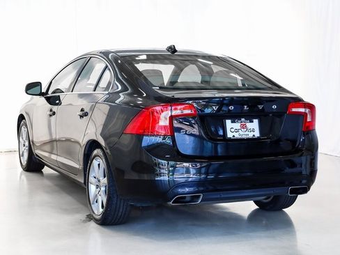 Used 2016 Volvo S60 T5 Premier w/ Convenience Package image 4