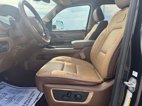 Used 2019 RAM 1500 Laramie Longhorn AWD/4WD image 9