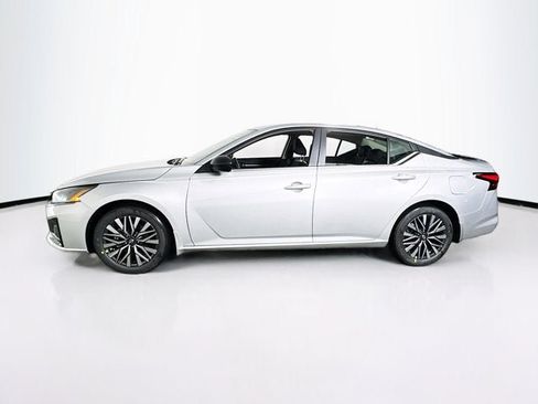 New 2026 Nissan Altima 2.5 SV FWD image 8