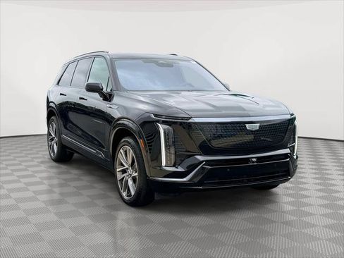 Used 2026 Cadillac Vistiq Sport w/ LPO, Floor Liner Package AWD/4WD image 1