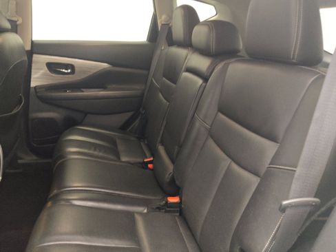 Used 2018 Nissan Murano SL w/ Moonroof Package FWD image 18