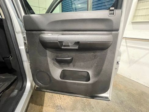 Used 2014 GMC Sierra 2500 SLE w/ SLE Preferred Package image 18