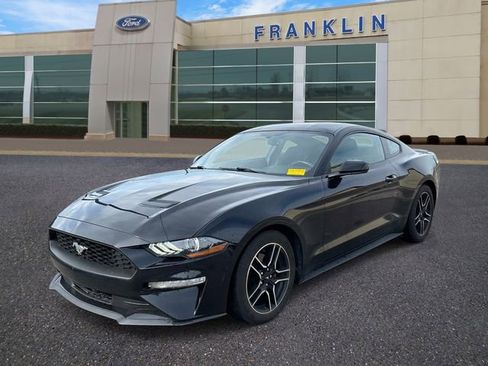 Used 2020 Ford Mustang Coupe w/ Equipment Group 101A RWD image 3