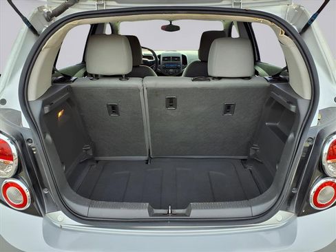 Used 2015 Chevrolet Sonic LT image 15