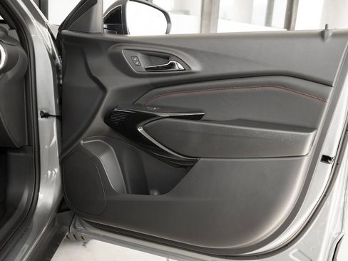 New 2026 Chevrolet Trax RS w/ Driver Confidence Package image 72