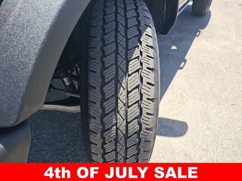 Used 2025 Ford Bronco Big Bend AWD/4WD image 32
