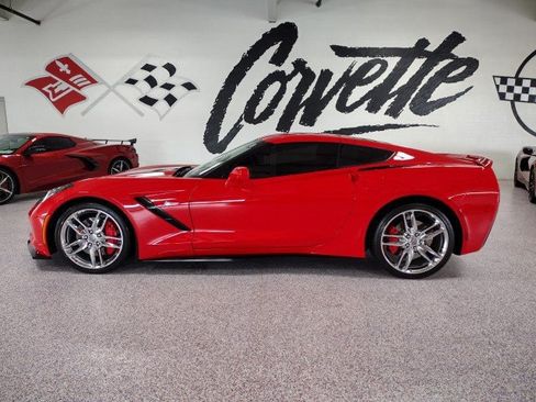 Used 2015 Chevrolet Corvette Stingray Coupe w/ 3LT Preferred Equipment Group RWD image 8