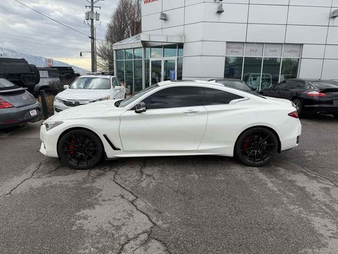Used 2022 INFINITI Q60 Red Sport 400 w/ Cargo Package image 9