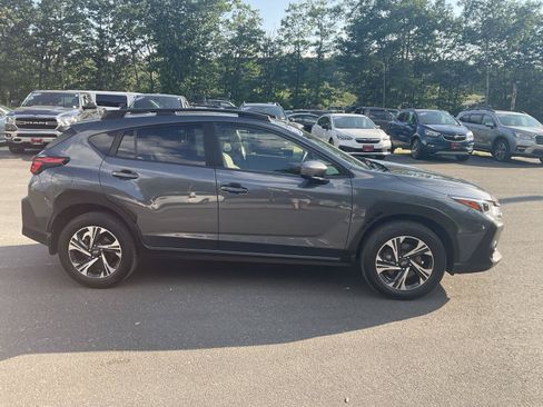 Used 2024 Subaru Crosstrek 2.0i Premium AWD/4WD image 6