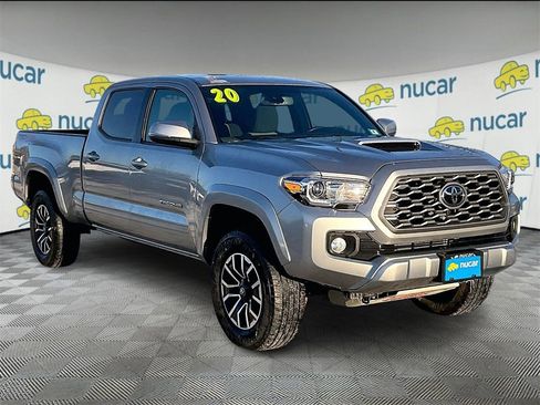 Used 2020 Toyota Tacoma TRD Sport image 1