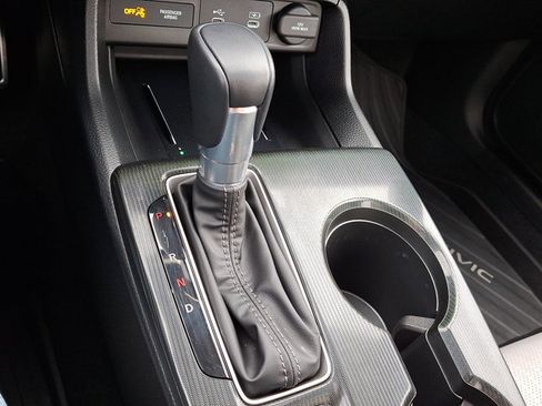 Certified 2025 Honda Civic Sport image 15