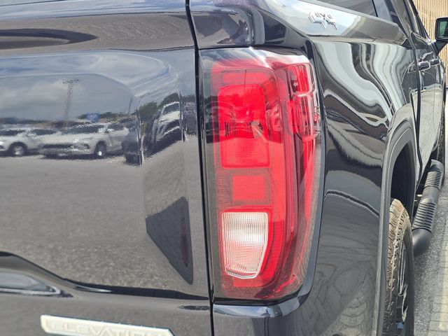 Certified 2025 GMC Sierra 1500 Elevation w/ Preferred Package AWD/4WD image 8