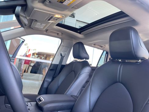 Certified 2026 Toyota Highlander XLE AWD/4WD image 33