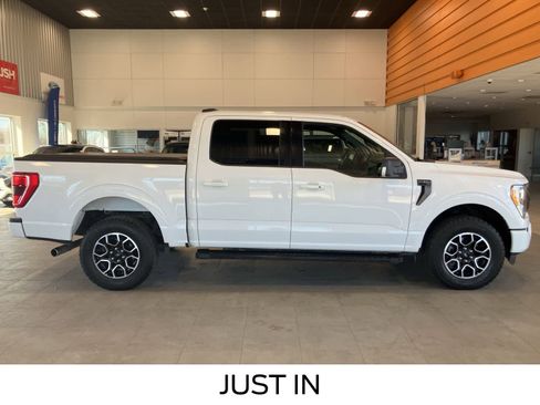 Used 2021 Ford F150 XLT w/ Equipment Group 302A High image 4