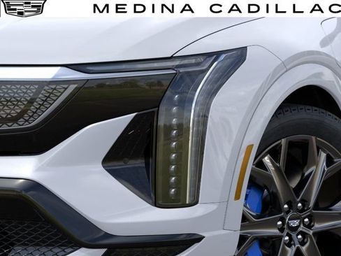 New 2026 Cadillac Optiq V AWD/4WD image 10