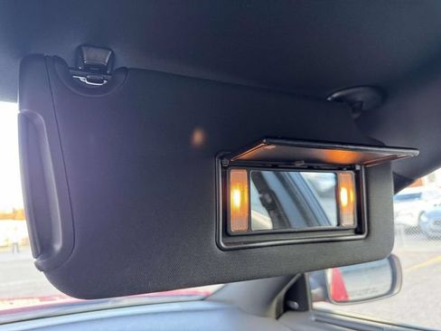 Used 2023 Dodge Charger SXT RWD image 40