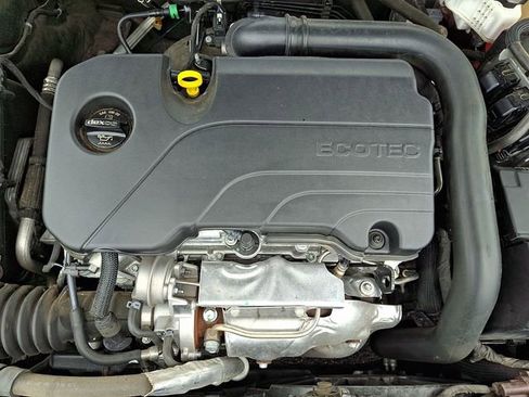 Used 2024 Chevrolet Malibu LT FWD image 28