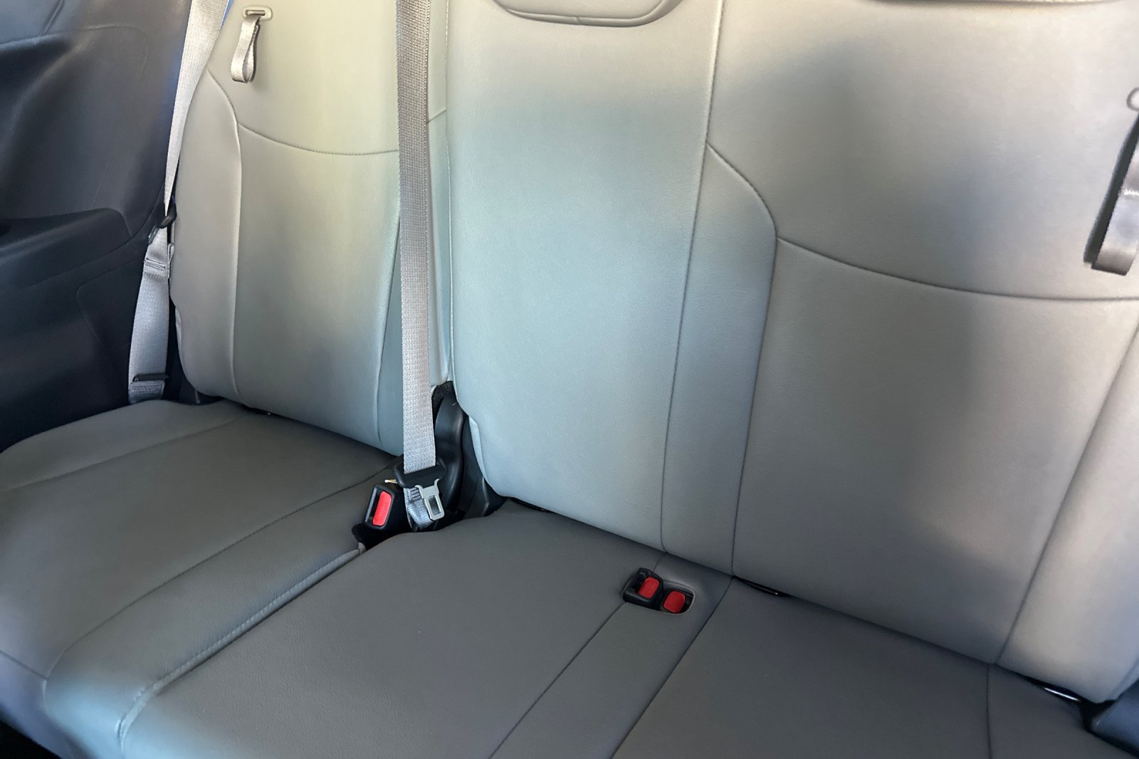 Certified 2025 Toyota Sienna XLE AWD/4WD image 20