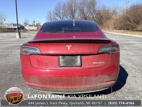 Used 2020 Tesla Model 3 Performance image 4