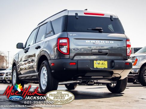 Certified 2025 Ford Bronco Sport Heritage w/ Convenience Package AWD/4WD image 3
