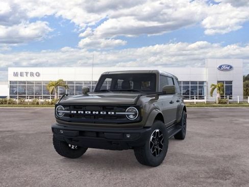 New 2026 Ford Bronco Outer Banks AWD/4WD image 6