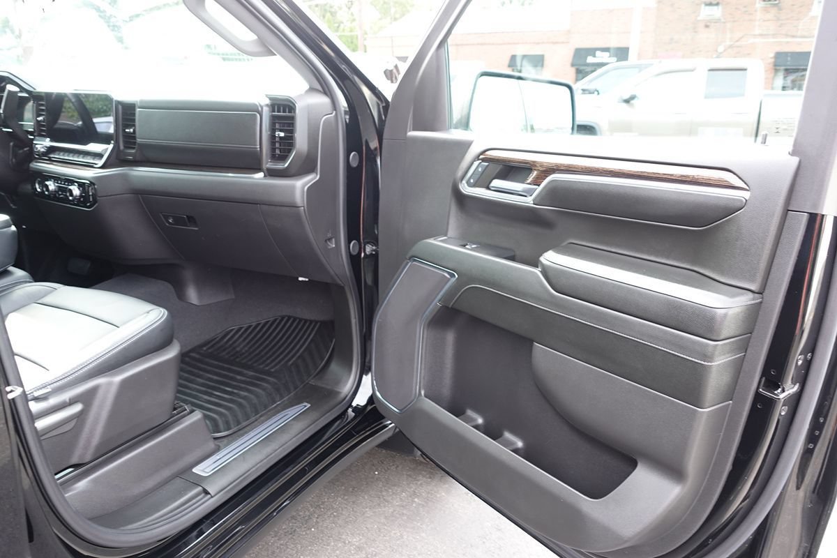 Used 2024 GMC Sierra 1500 Elevation AWD/4WD image 34