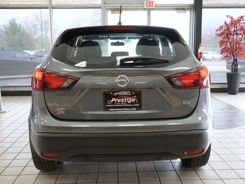 Used 2018 Nissan Rogue Sport SV image 15