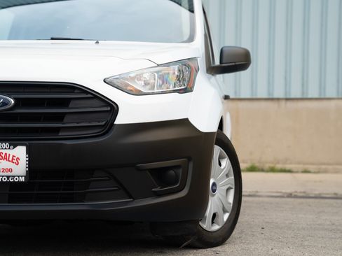 Used 2022 Ford Transit Connect XL image 2