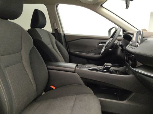 Used 2021 Nissan Rogue SV FWD image 21