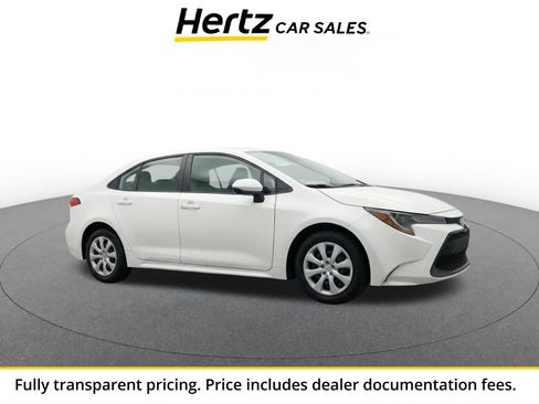 Used 2025 Toyota Corolla LE FWD image 1
