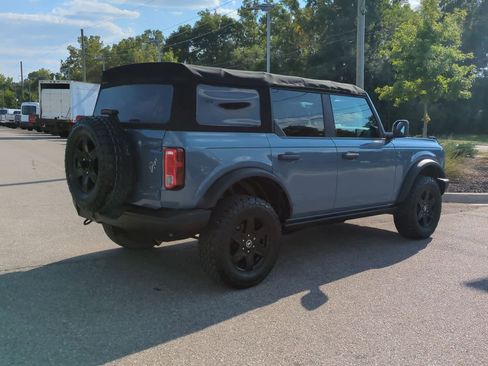 Used 2023 Ford Bronco Black Diamond image 8