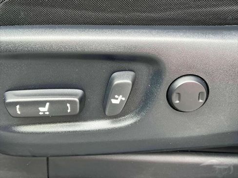 Certified 2022 Toyota 4Runner SR5 image 21