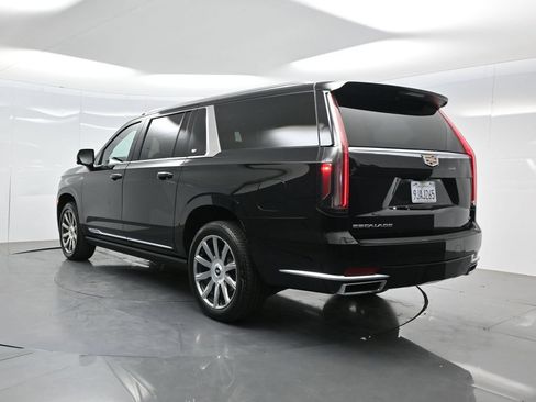 Used 2024 Cadillac Escalade ESV Premium Luxury Platinum AWD/4WD image 6