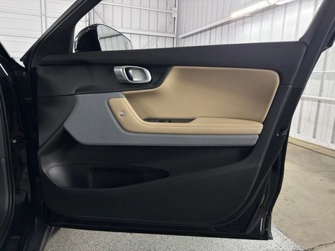 Used 2021 Polestar Polestar 2 AWD/4WD image 27