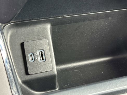 Used 2024 Ford F150 XLT w/ Mobile Office Package image 29