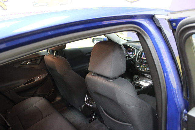 Used 2023 Chevrolet Malibu LT FWD image 10