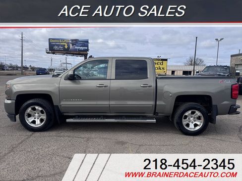 Used 2017 Chevrolet Silverado 1500 LT w/ All Star Edition image 5
