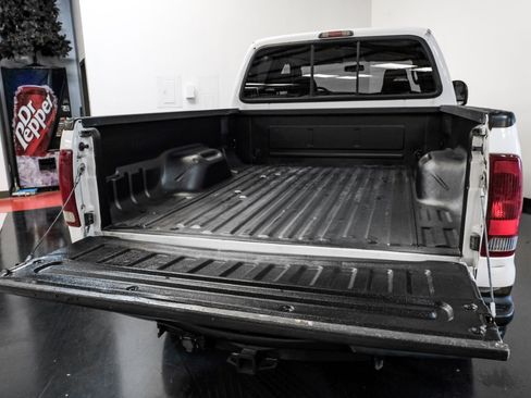 Used 2006 Ford F250 Lariat image 52