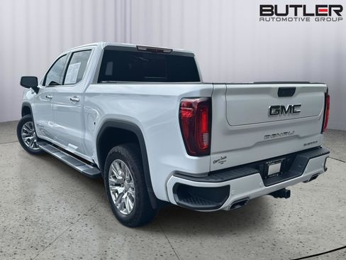 Used 2024 GMC Sierra 1500 Denali w/ Technology Package AWD/4WD image 7