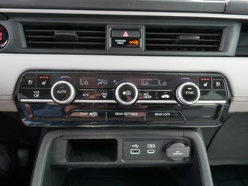 Used 2023 Honda Pilot Elite image 29